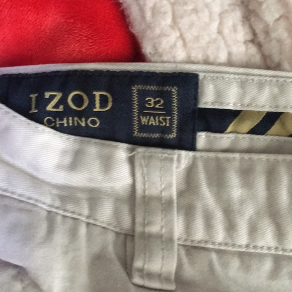 Izod chino khaki shorts - Picture 3 of 3